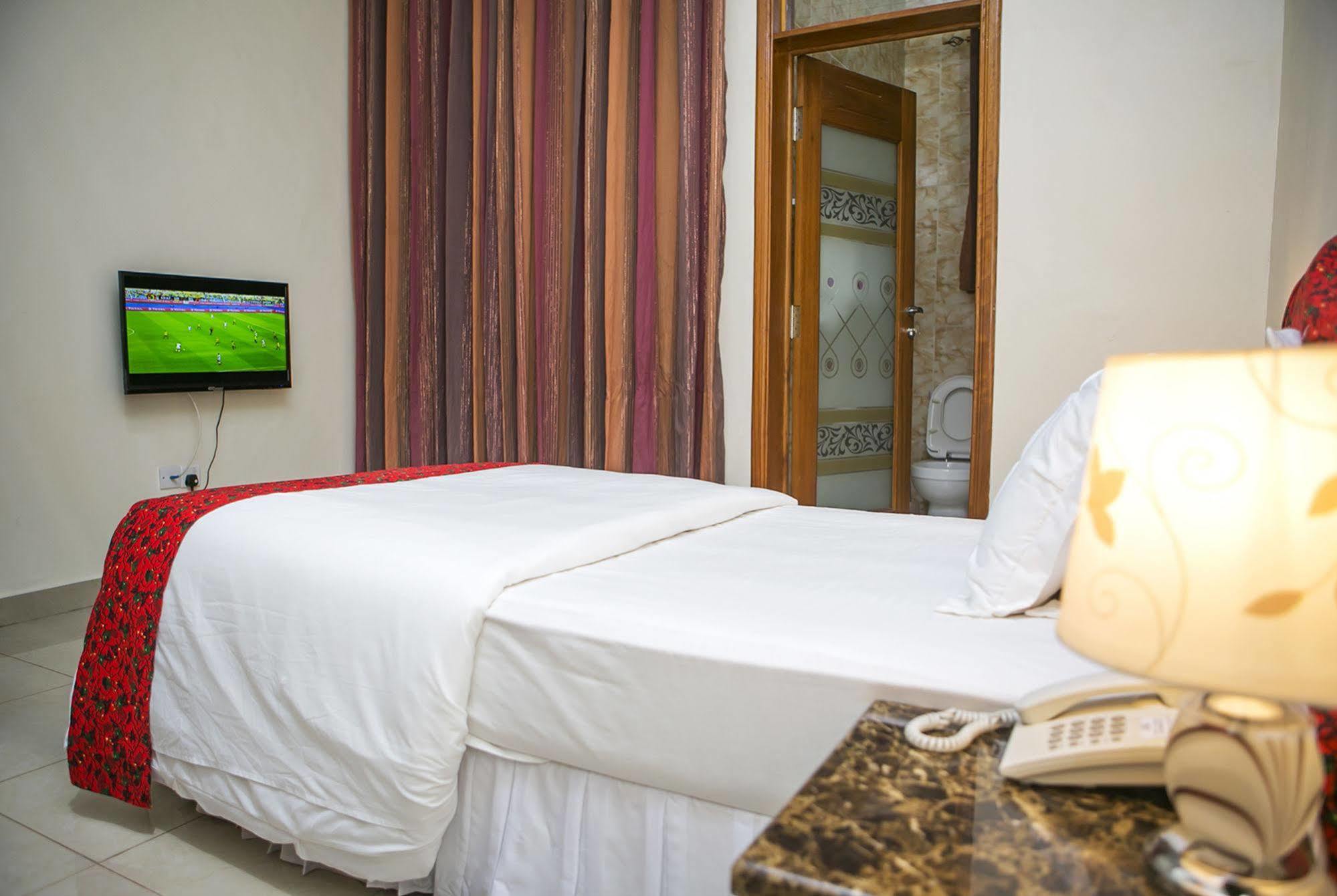 St Augustine Apartment & Hotel Kigali Kültér fotó